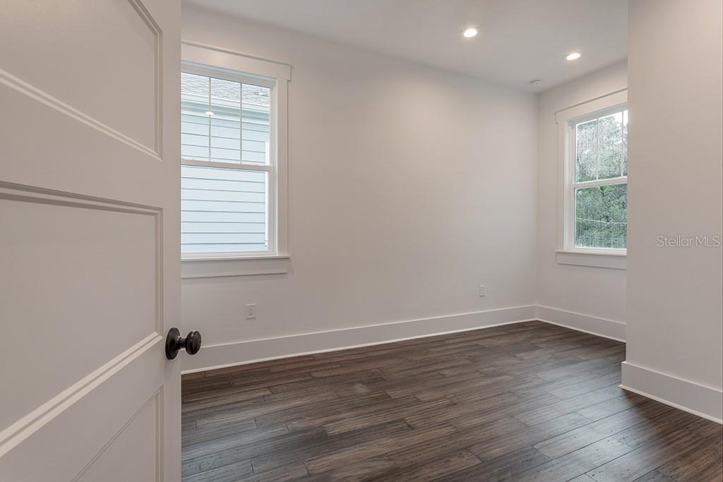 904 E Osborne Avenue - Photo 20