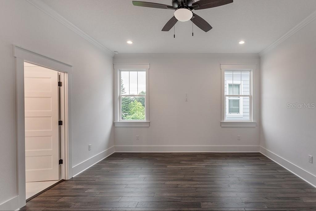 904 E Osborne Avenue - Photo 30