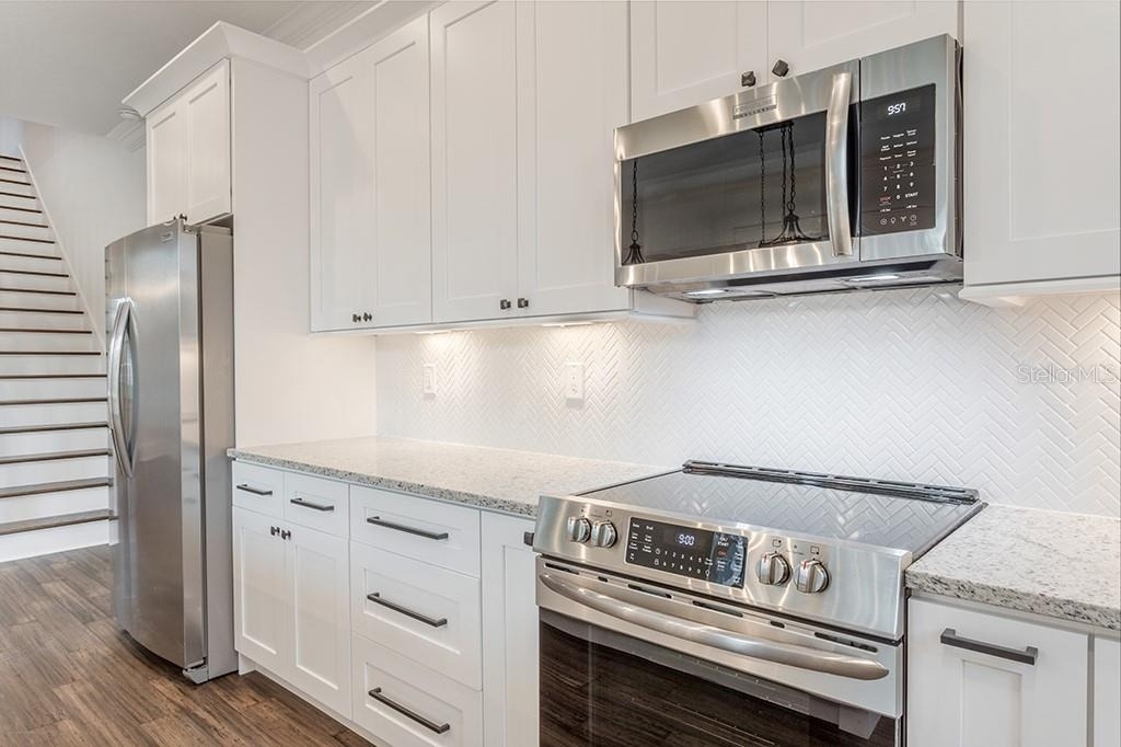 904 E Osborne Avenue - Photo 14