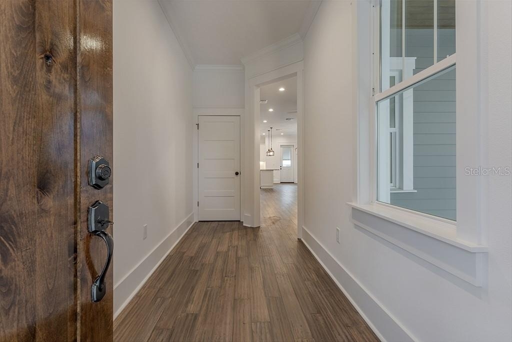 904 E Osborne Avenue - Photo 4