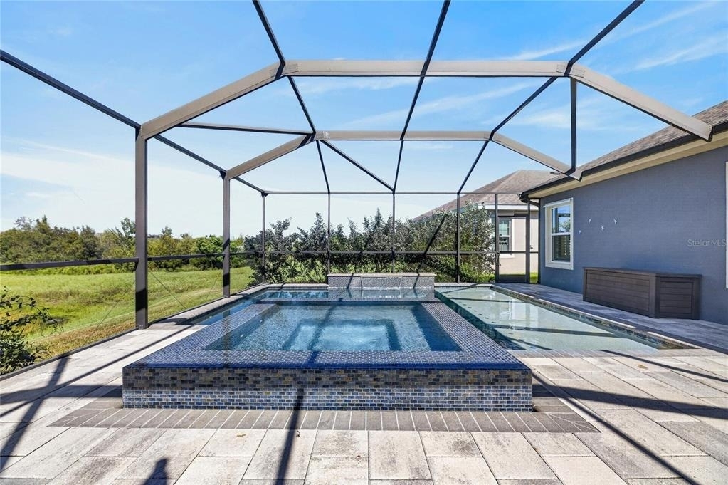 5527 Silver Sun Drive - Photo 6
