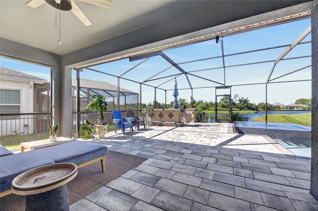 5527 Silver Sun Drive - Photo 4