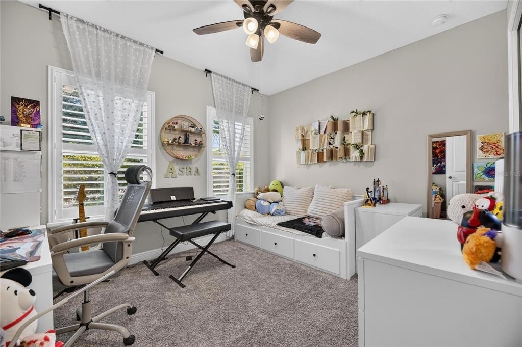 5527 Silver Sun Drive - Photo 18