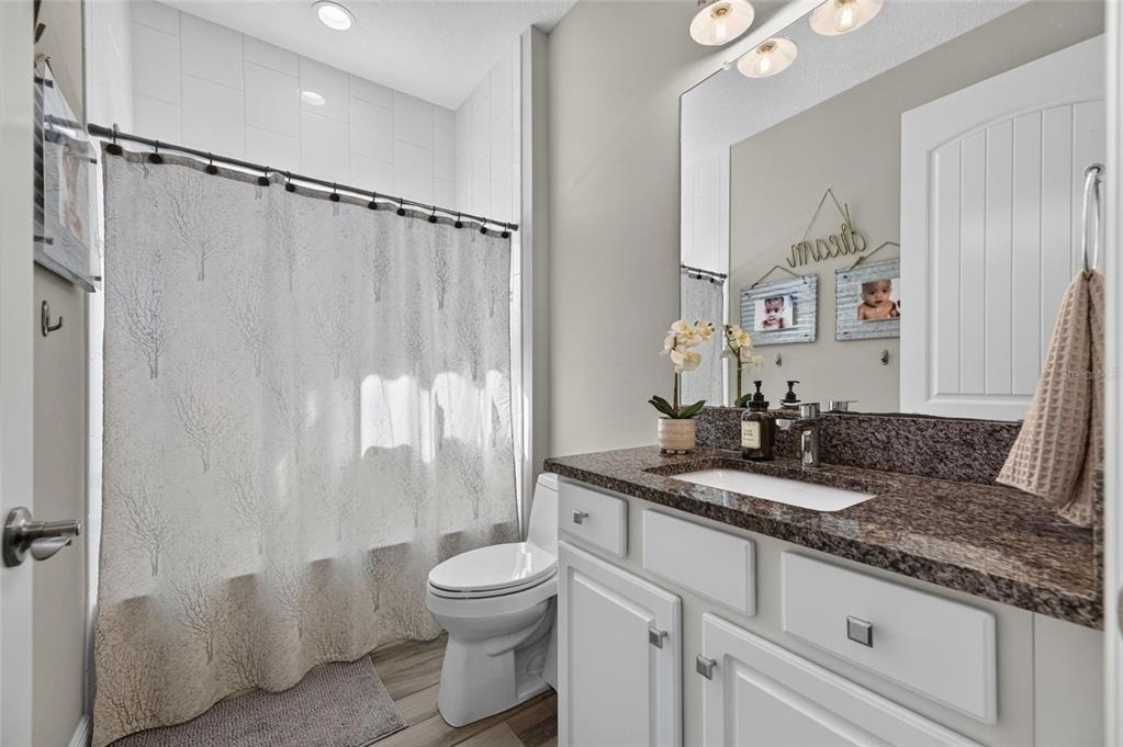 5527 Silver Sun Drive - Photo 16