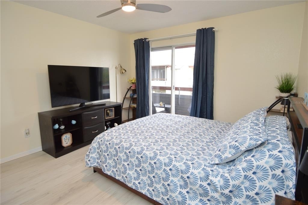 10263 Gandy Boulevard N - Photo 31