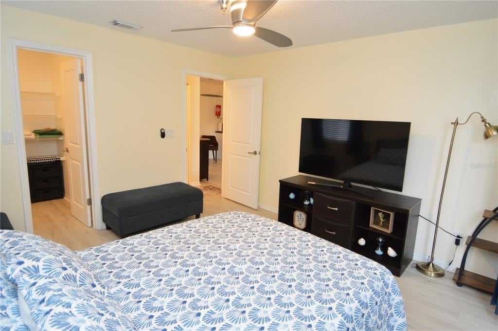 10263 Gandy Boulevard N - Photo 37