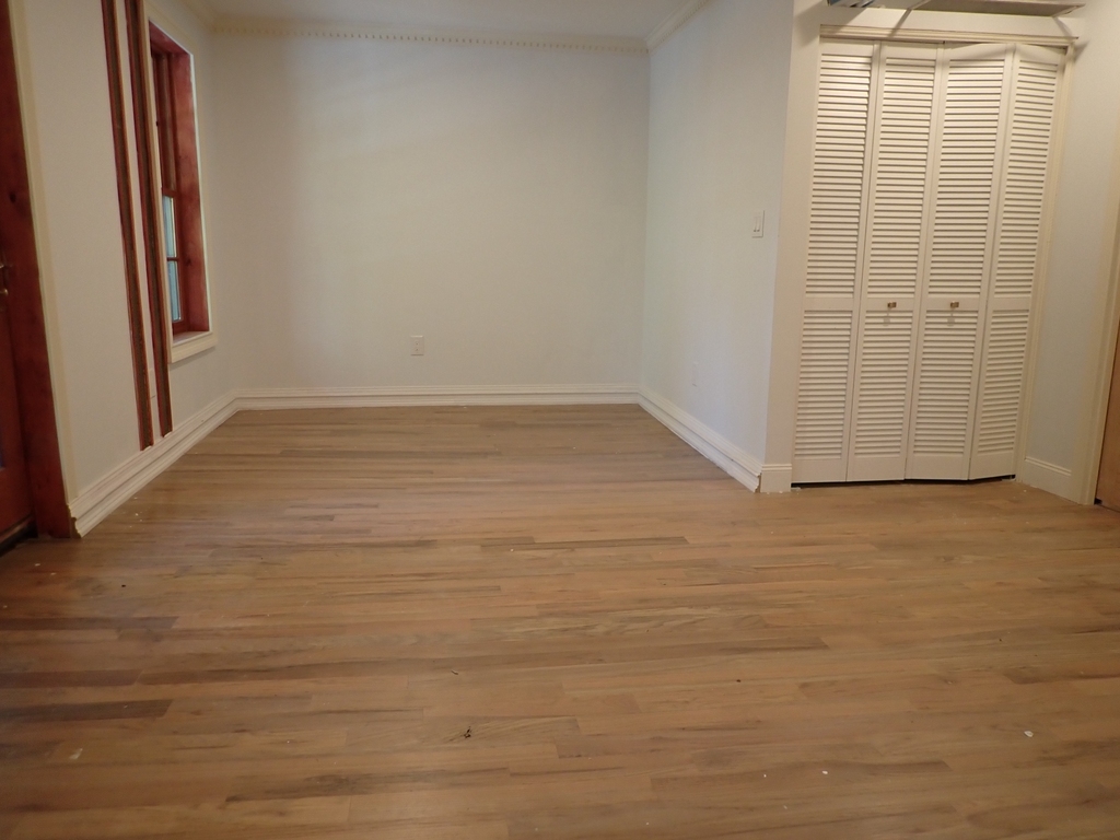 89 Clermont Avenue - Photo 2
