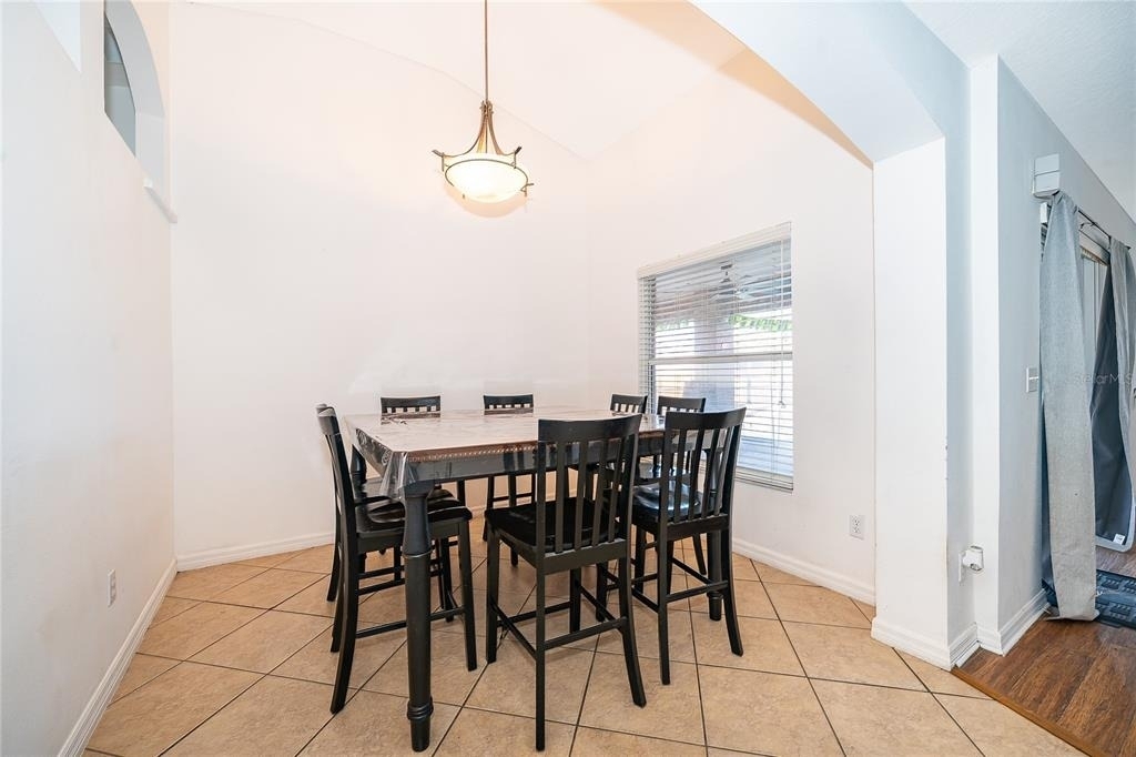 794 Selby Street - Photo 16