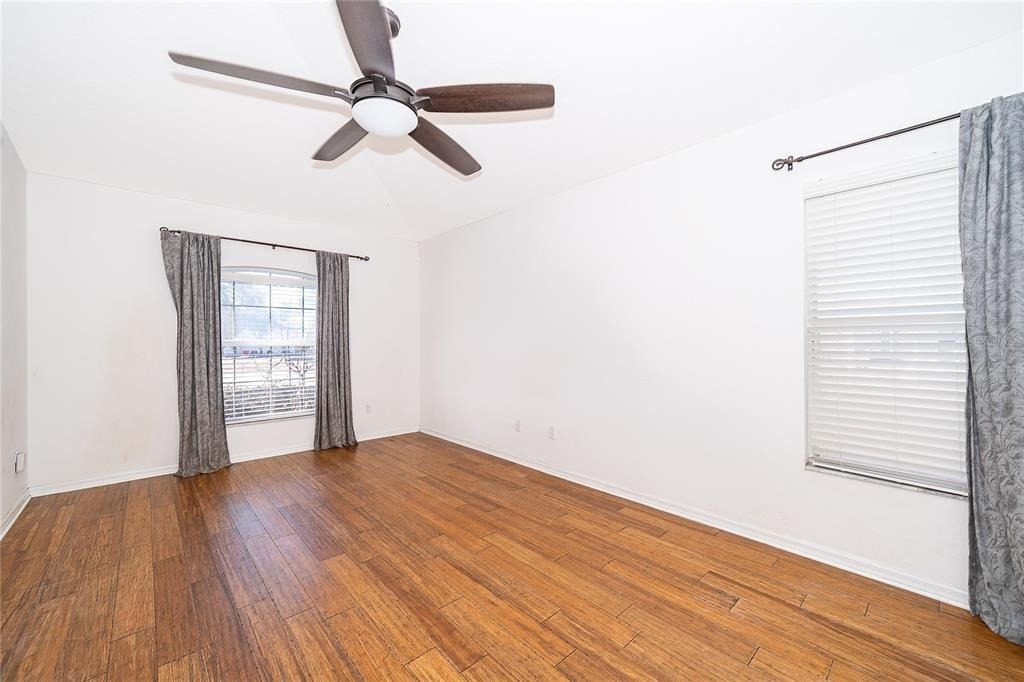 794 Selby Street - Photo 8