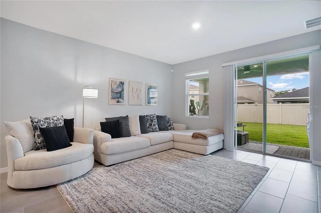 5511 Bungalow Grove Court - Photo 2