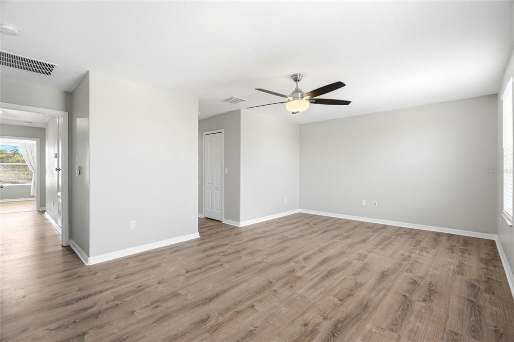 909 Meadow Glade Drive - Photo 31