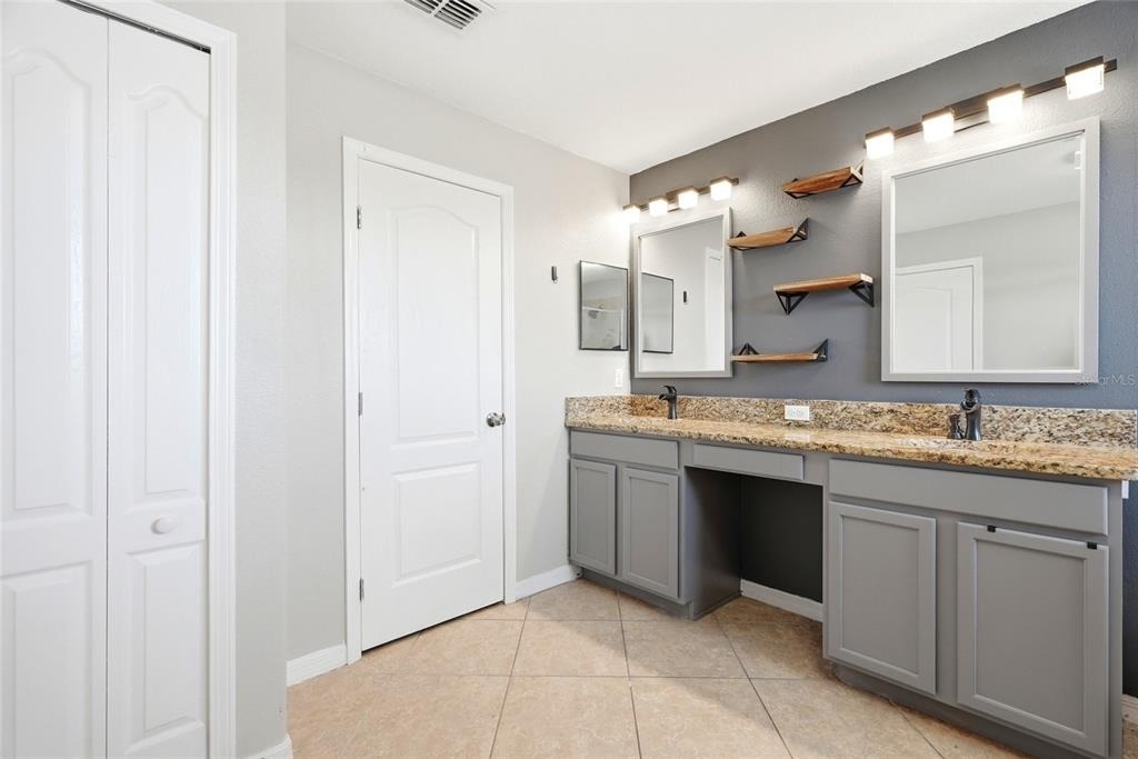 909 Meadow Glade Drive - Photo 27