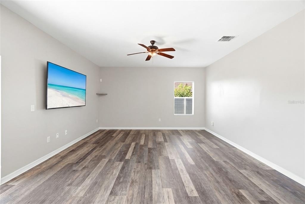 909 Meadow Glade Drive - Photo 13