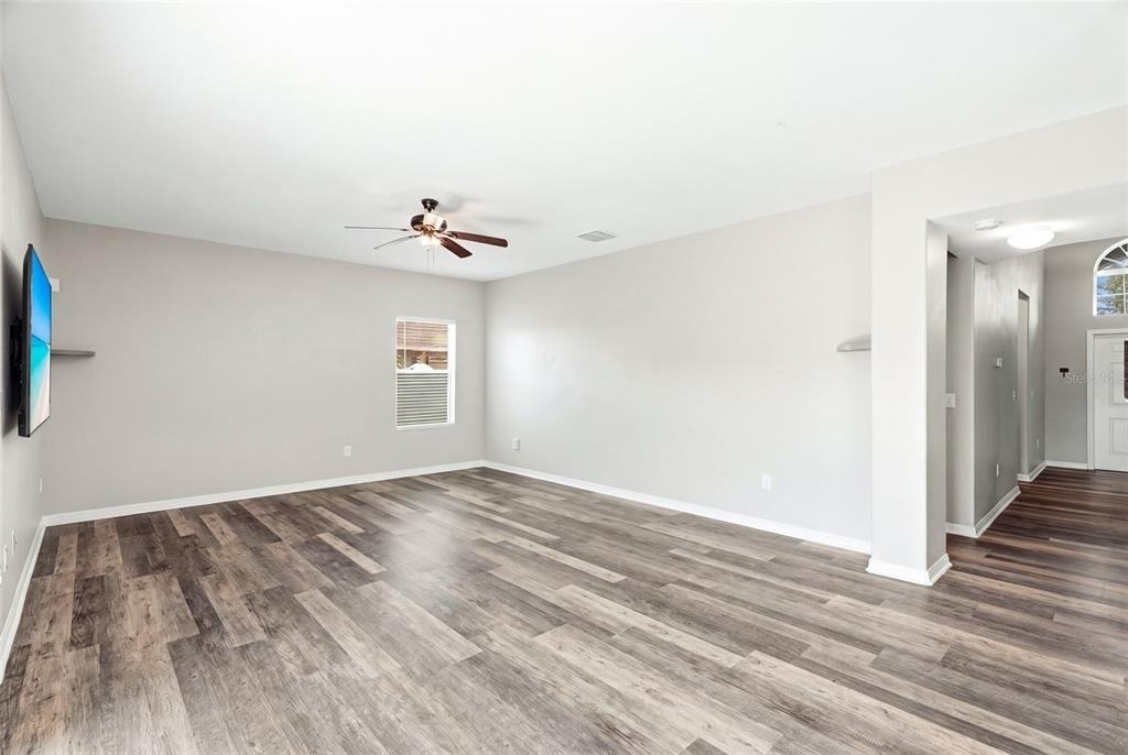 909 Meadow Glade Drive - Photo 11