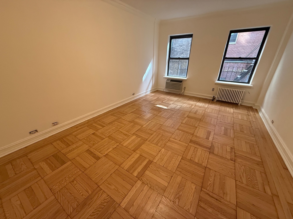 235 East 46th Street - Photo 1