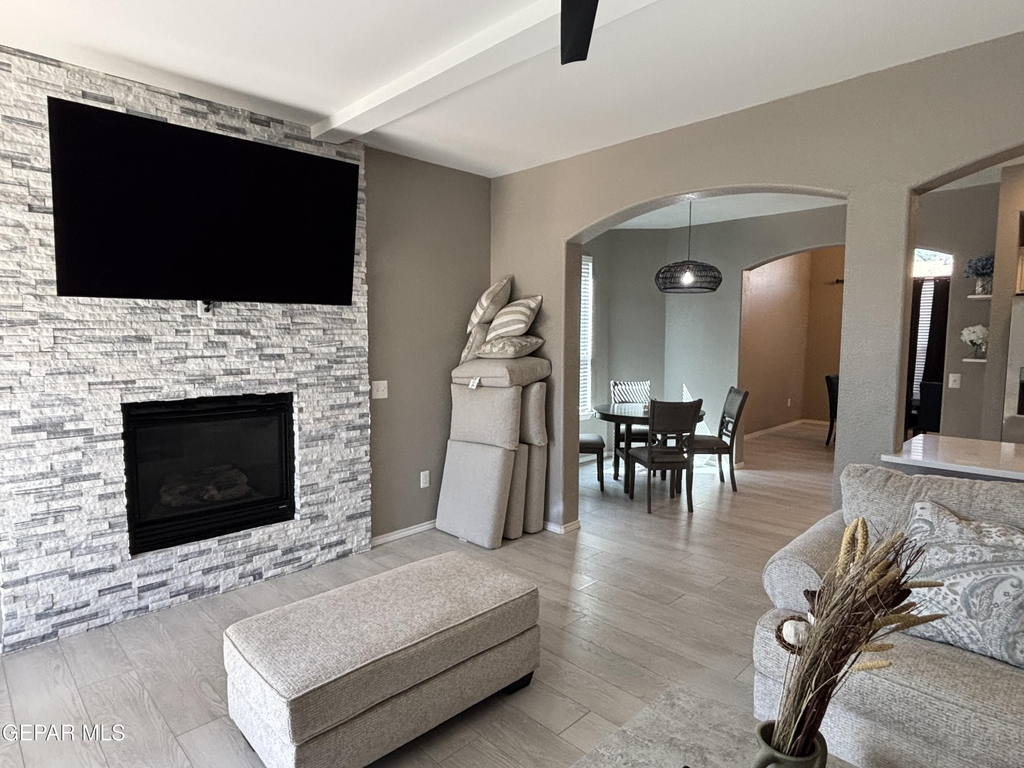 6408 Franklin Gate Drive - Photo 4