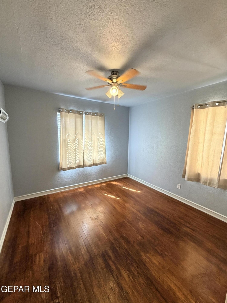 2803 Idalia Avenue - Photo 3