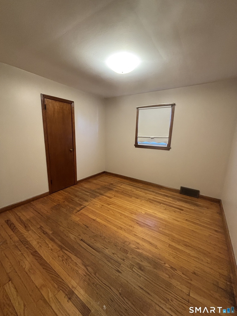 345 Coe Avenue - Photo 15