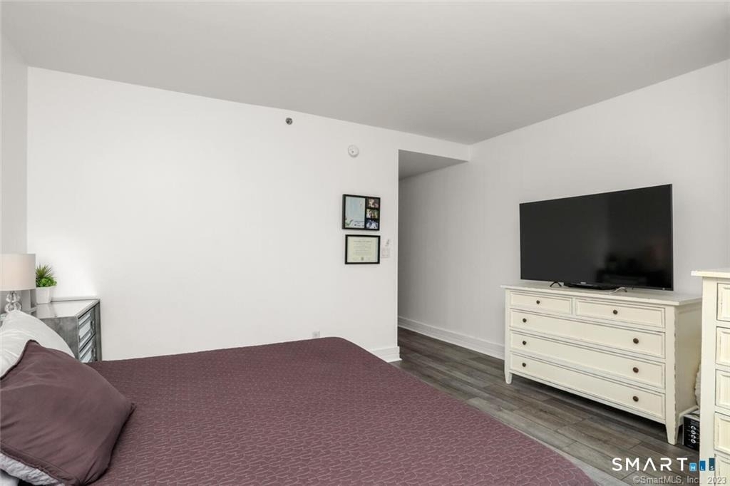 1 Broad Street - Photo 15