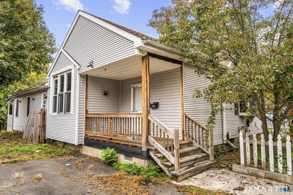48 Bowen Street - Photo 1