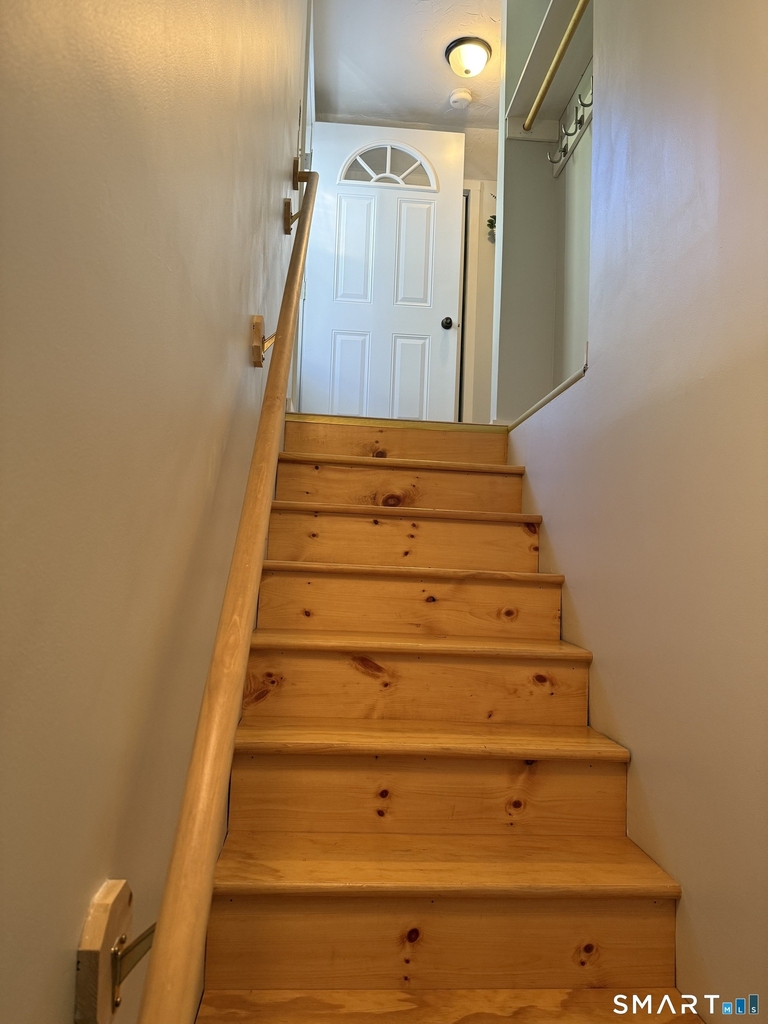 85 Maple Street - Photo 3