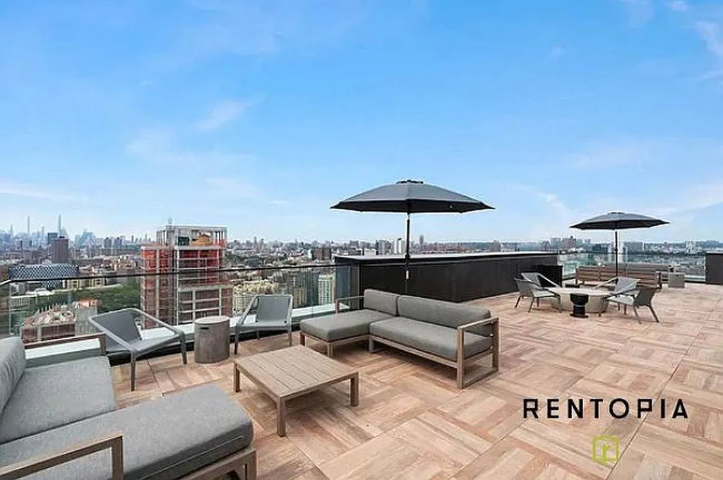 228 East 135th Street - Photo 4