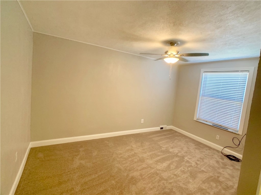 122 Olympia Street - Photo 10