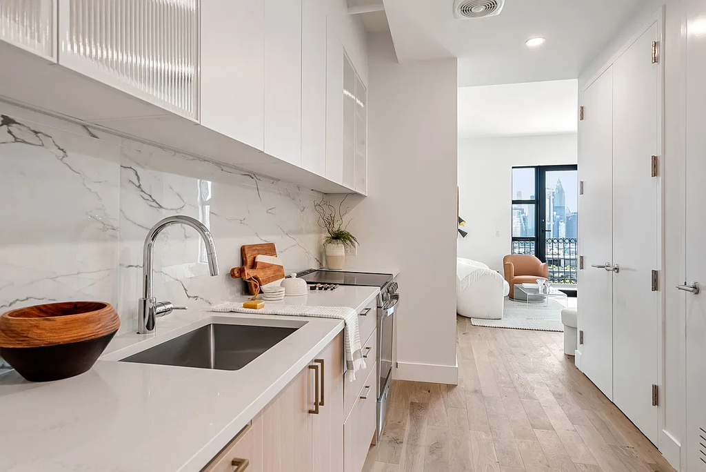 69 Adams Street - Photo 5
