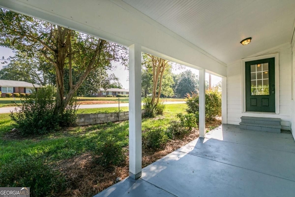 5740 Bostwick Highway - Photo 9
