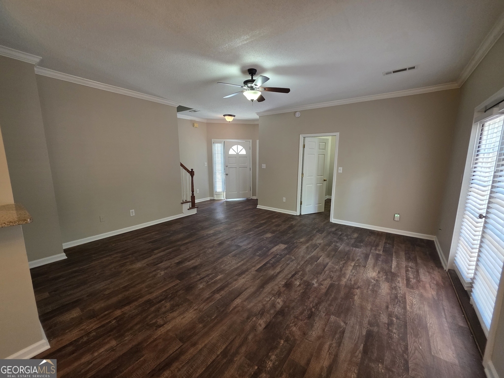 602 N Fairfield Drive - Photo 6