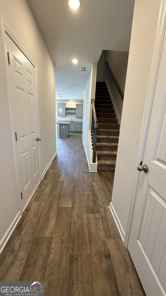 241 Ivey Terrace - Photo 4