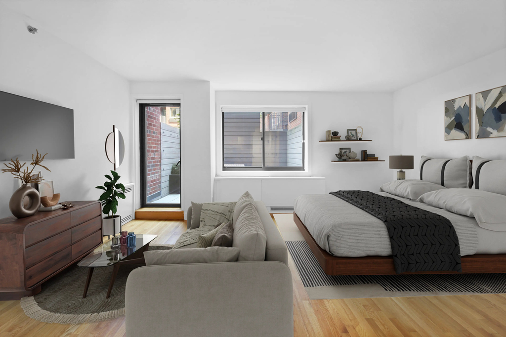 101 West 15th Street - Photo 0