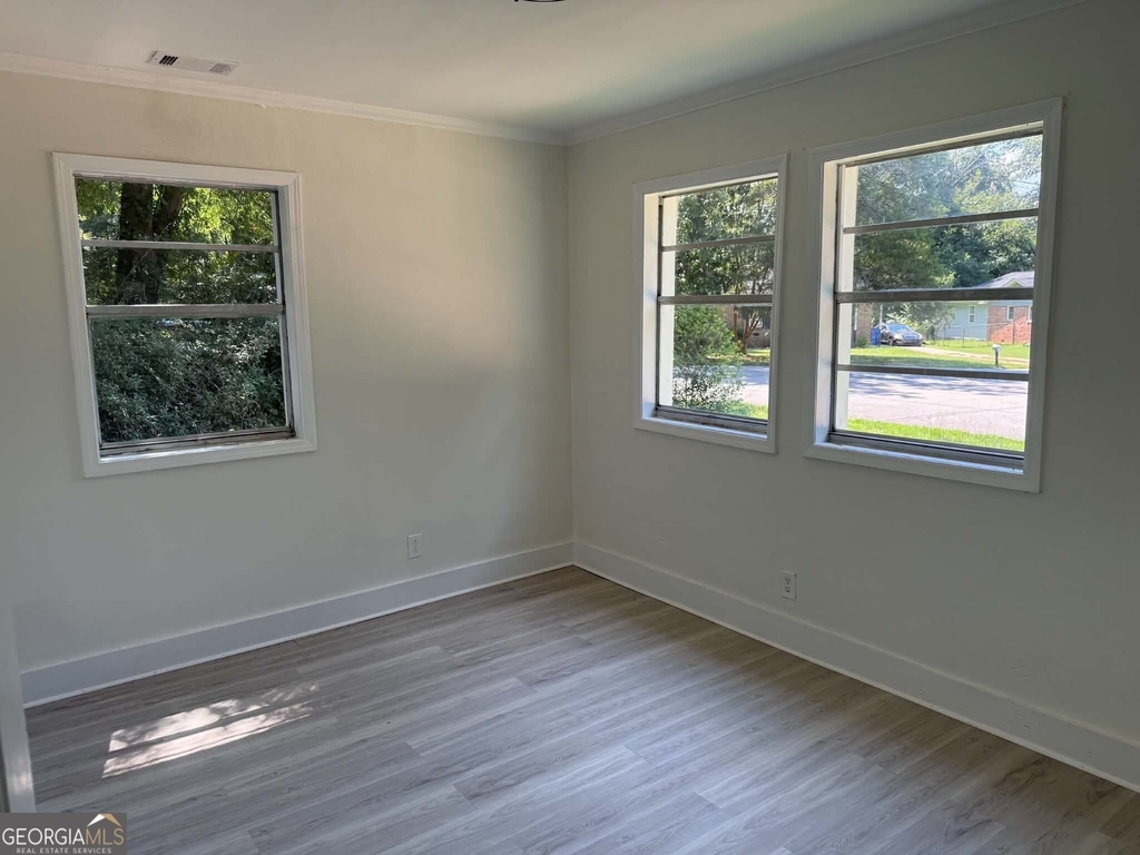 600 S Harlem Circle - Photo 4