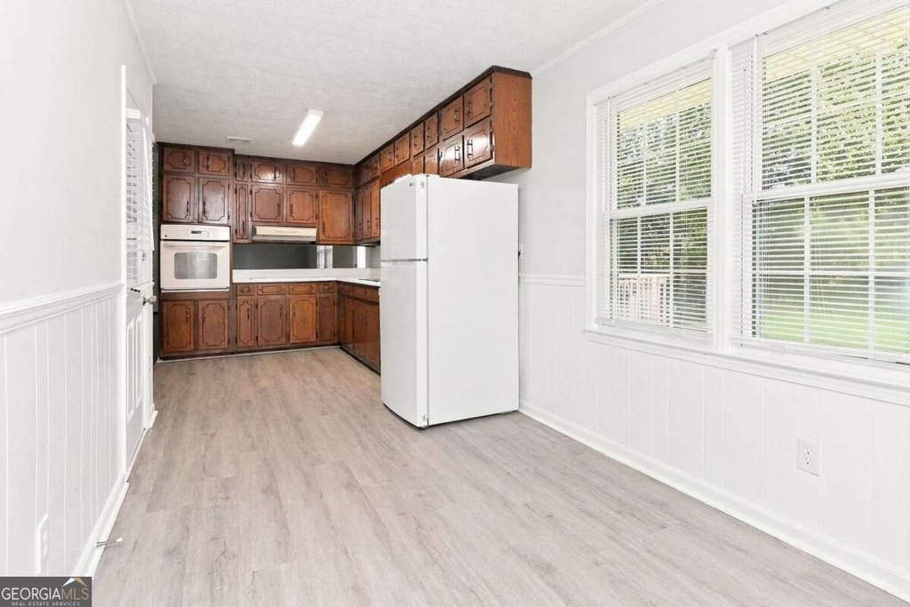 5639 Stewart Mill Road - Photo 3