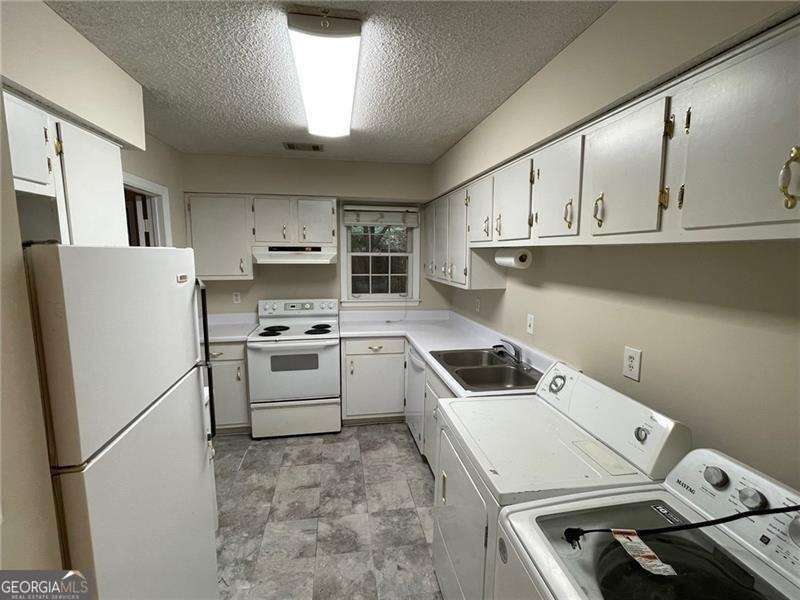 2762 Farmstead Road Se - Photo 8
