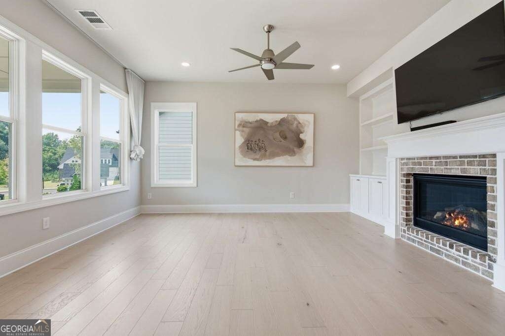 239 Mooney Road - Photo 0