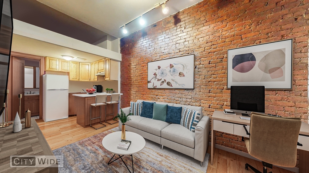 93 Clinton Street - Photo 0