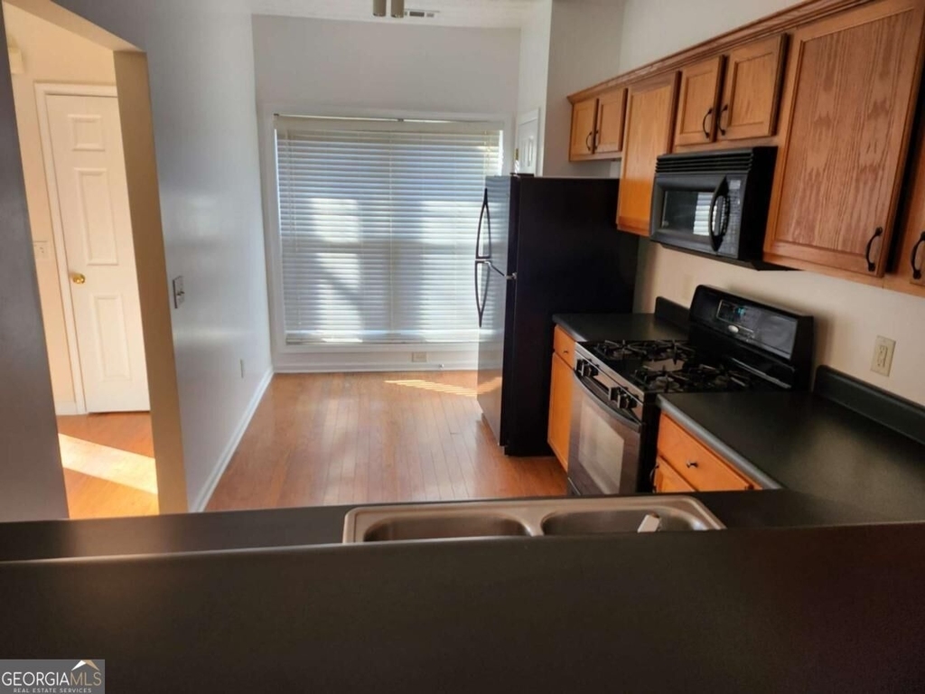 3874 Austin Park Lane Ne - Photo 1