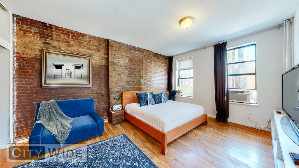 150 2nd Avenue - Photo 2