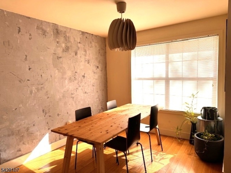 150 Country Club Dr - Photo 4