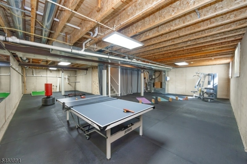 225 Holcombe Way - Photo 8