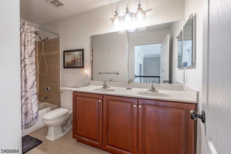 225 Holcombe Way - Photo 10