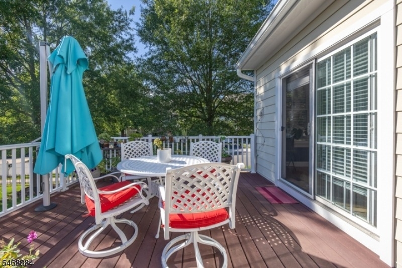 225 Holcombe Way - Photo 18