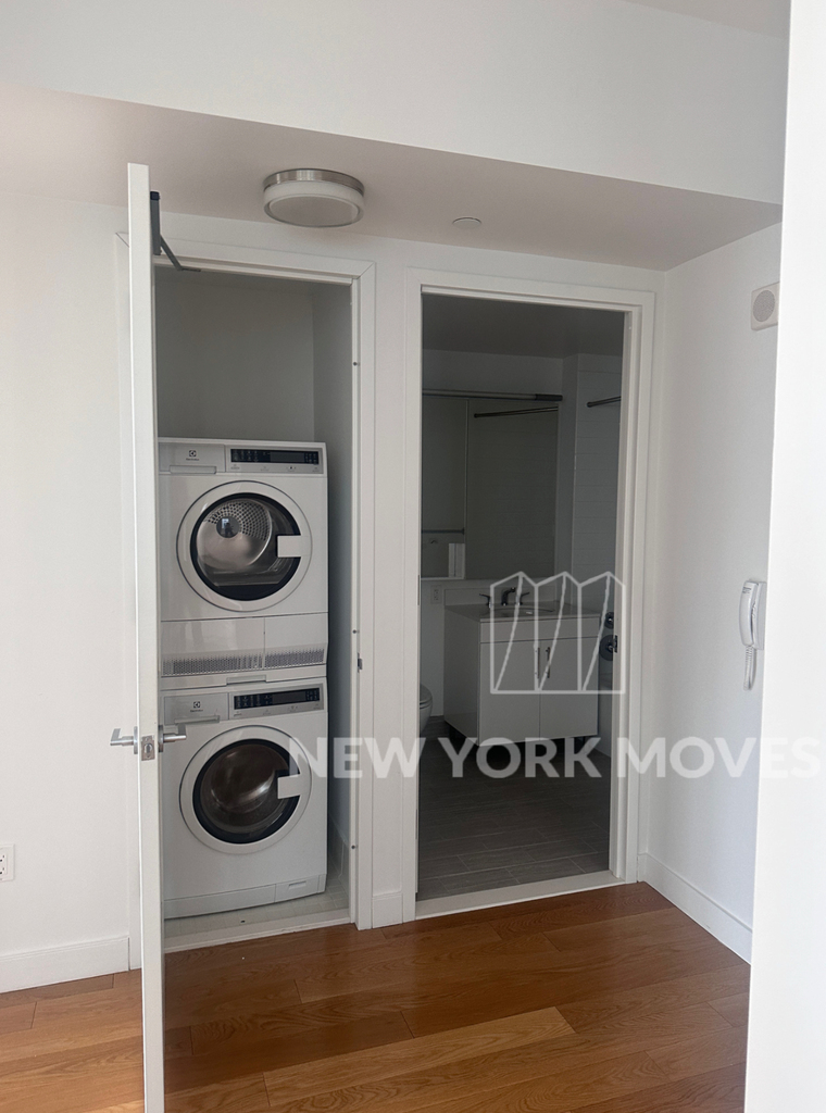 West 57th Street - Photo 2