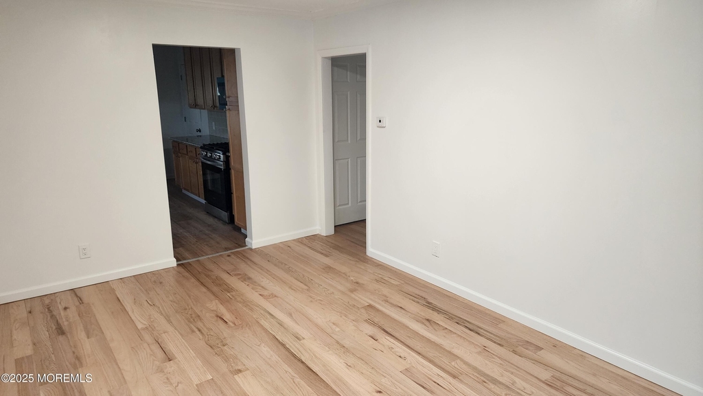 1210 18th Avenue - Photo 3