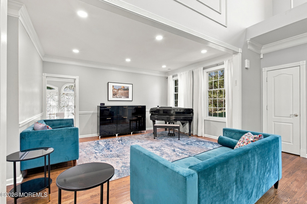 1410 Vincenzo Drive - Photo 8