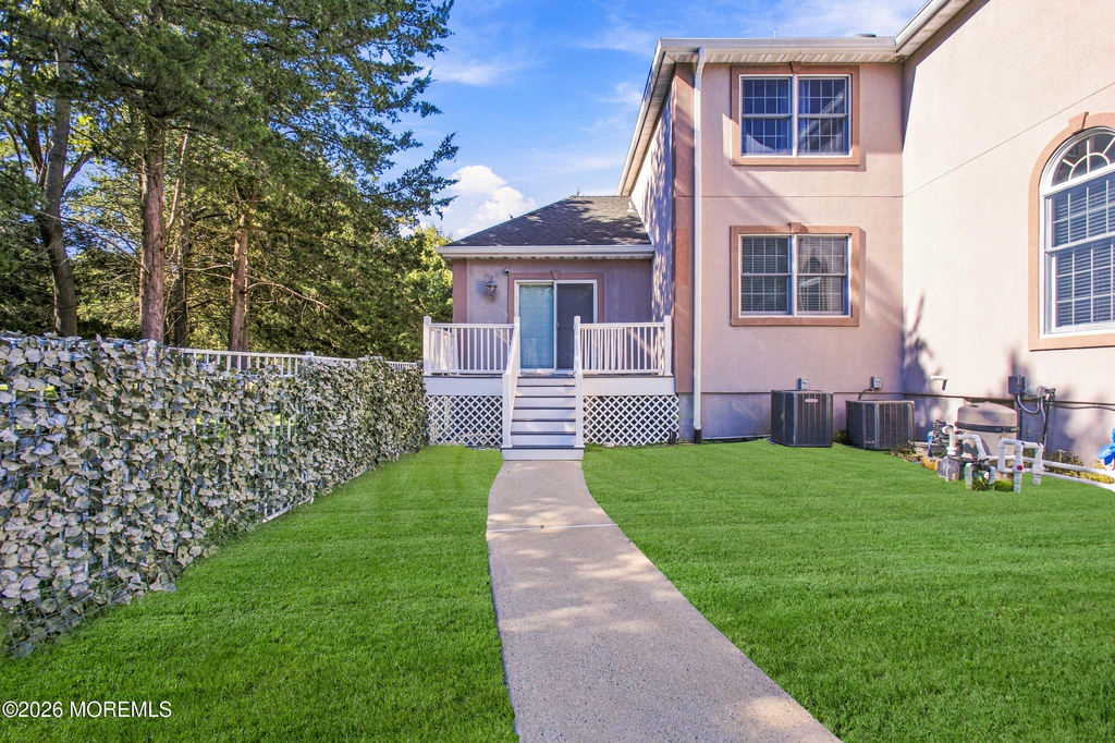1410 Vincenzo Drive - Photo 5