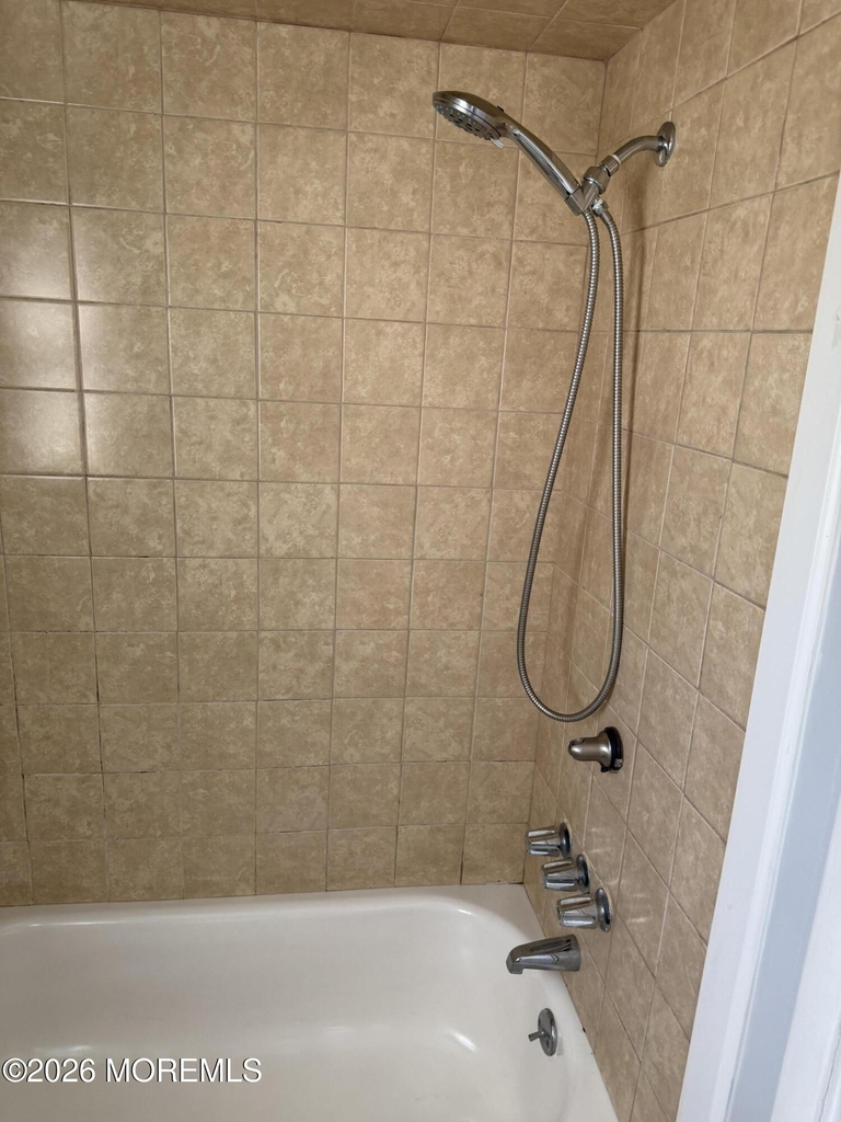 1313 8th Avenue - Photo 8