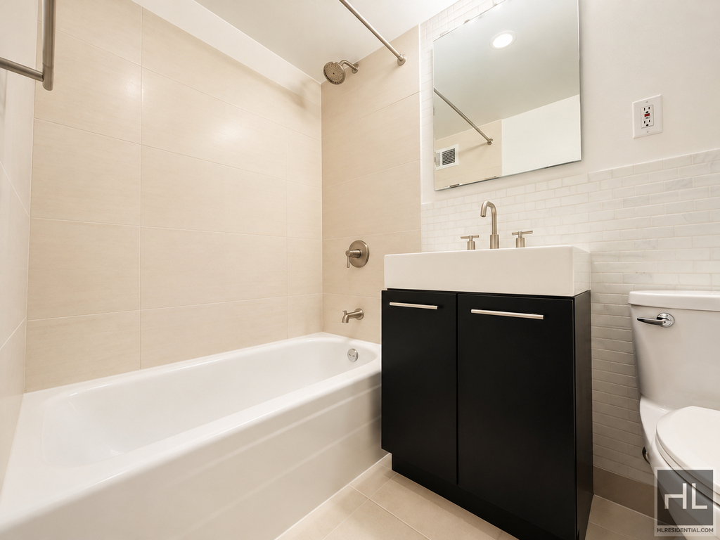 East 63 Street - Photo 10