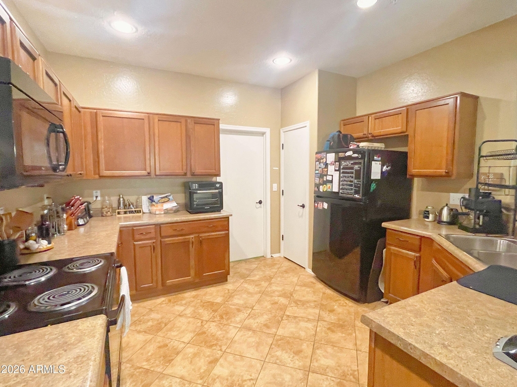 1250 S Rialto -- - Photo 3